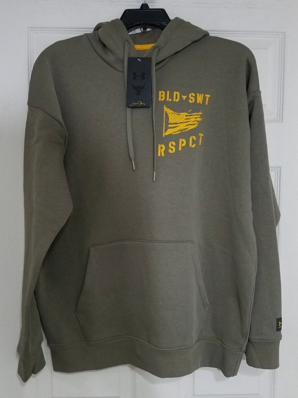 Under Armour UA Project Rock Veterans Day Icon Hoodie Mens Large 1386921-366